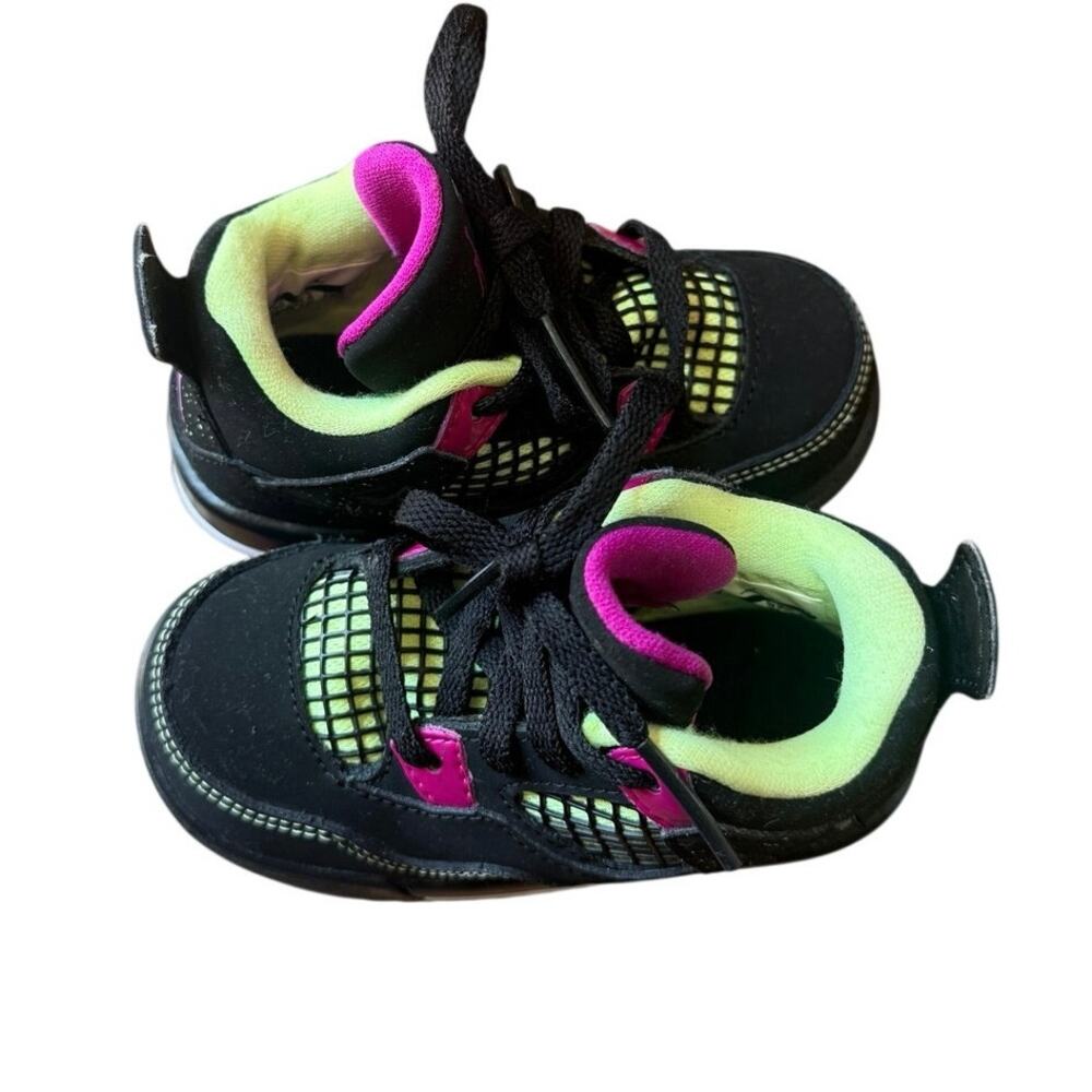 Nike Air Jordan 4 Retro Fuchsia Flash Black Pink Toddler Girls Shoes Size 6C - Picture 7 of 14
